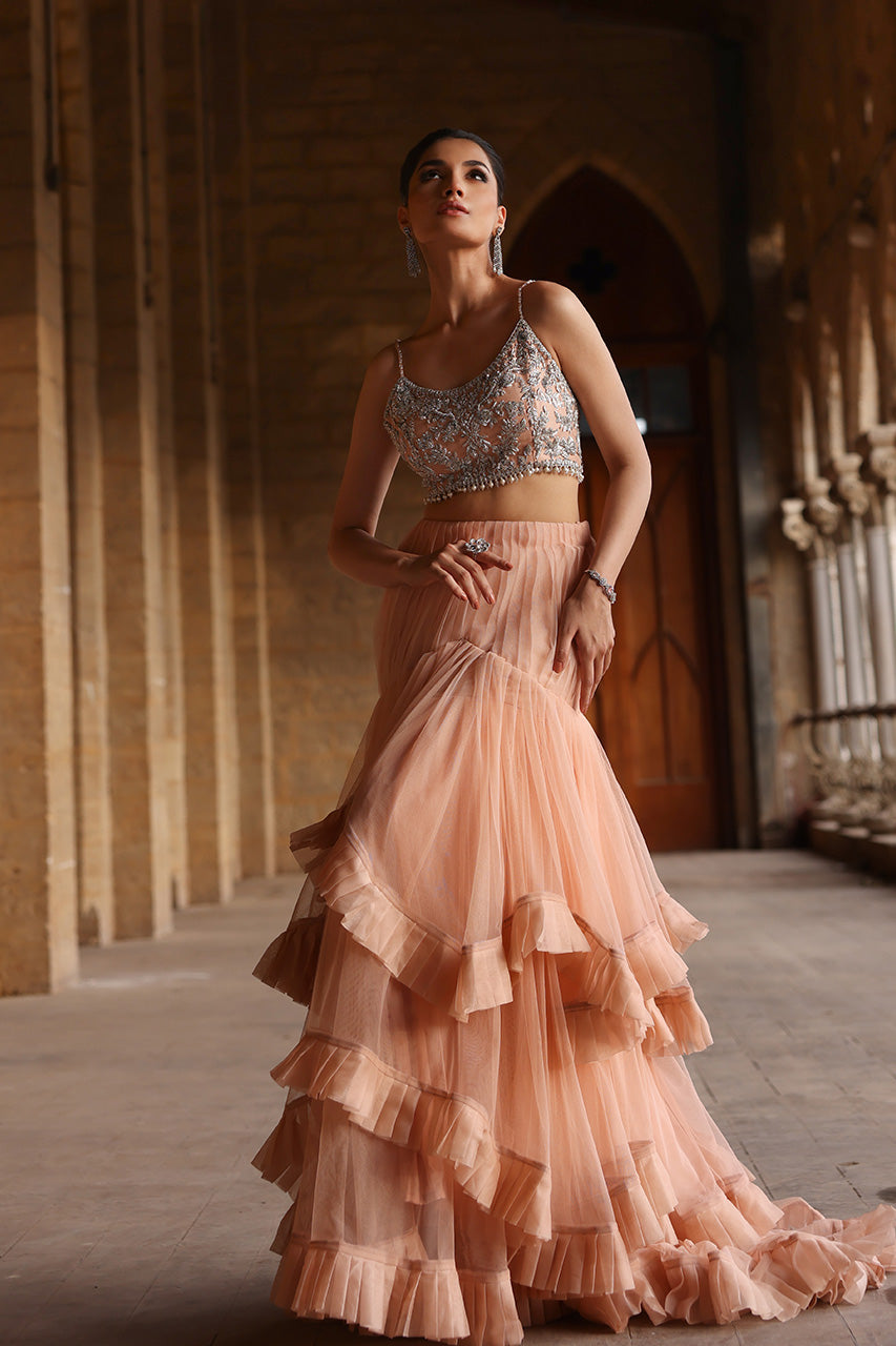 Pakistani Grey Zardozi Organza Jacket with Peach Lehenga (3-Piece) - Image 7