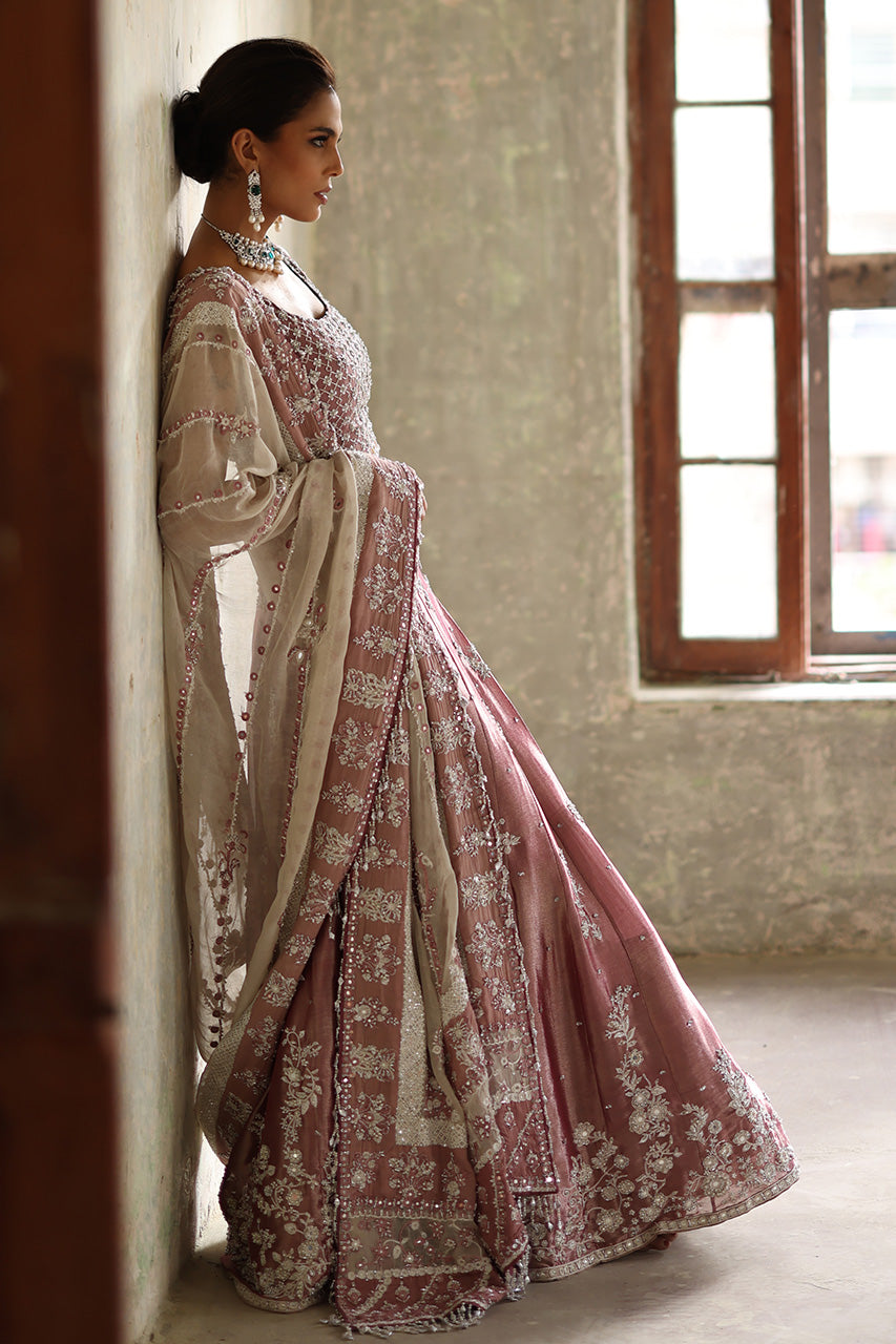 Pakistani White and Petal Pink Embellished Silk Bridal Lehnga Choli (3-Piece) - Image 4