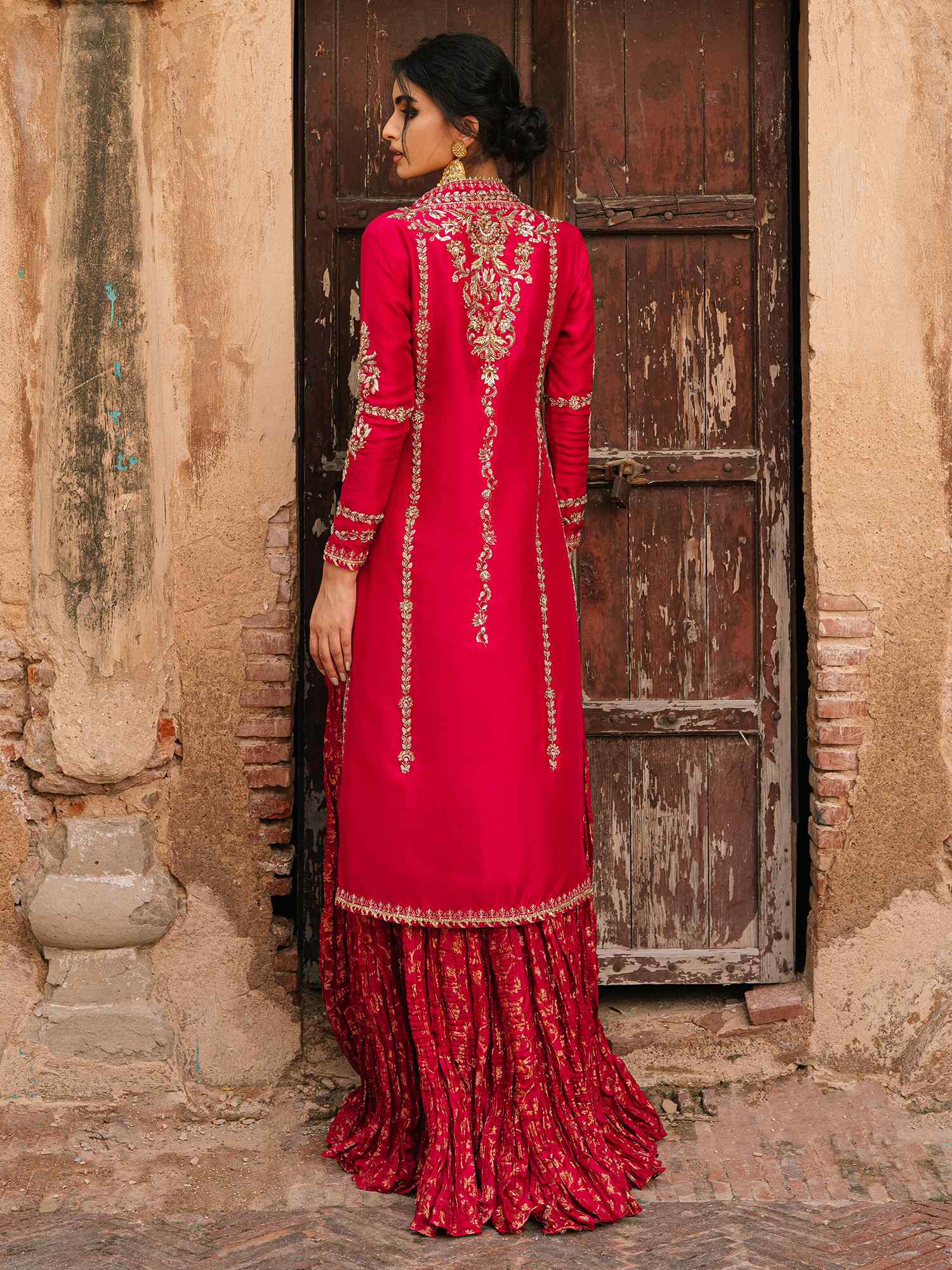 Pakistani Rani Pink Embroidered Raw Silk Kurta with Brocade Lehenga (2-Piece) - Image 2
