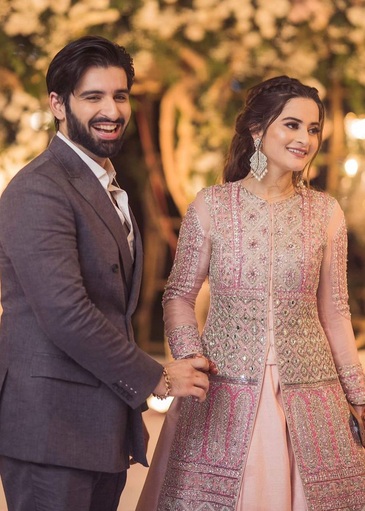 Pakistani Blush Pink Embroidered Organza Jacket with Raw Silk Lehenga (3-Piece) - Image 3