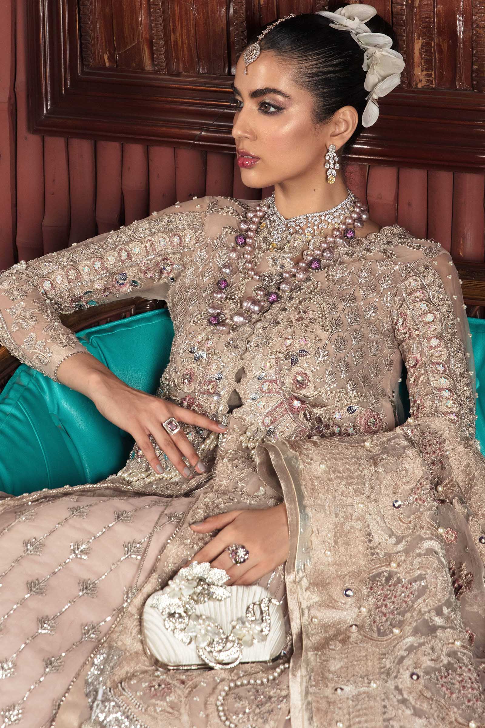 Pakistani Powder Pink 3D Embroidered Semi-Organza Lehnga (3-Piece) - Image 4