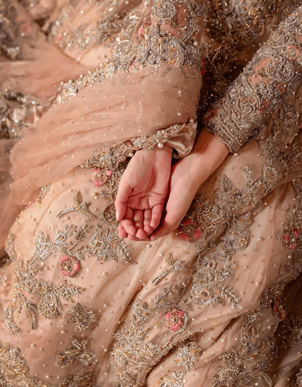 Dusty Pink Embroidered Silk-Blend Bridal Lehenga (3-Piece) - Image 3