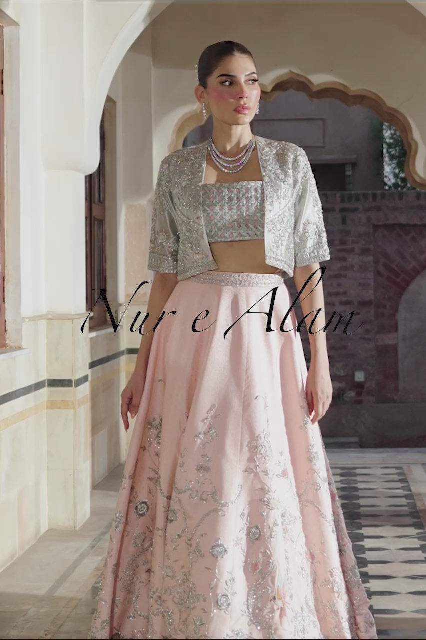 Indian Silver Hand-Embroidered Masoori Jacket with Pink Jamawar Lehenga (3-Piece) - Image 4