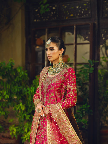 Fuchsia Gold Embroidered Silk Farshi Lehenga (3-Piece) - Image 4