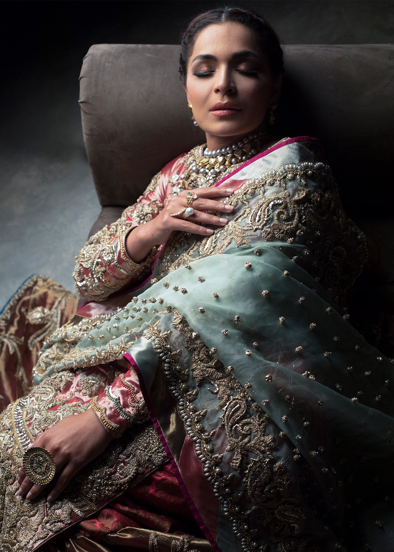 Rose Pink Gold Embellished Velvet Silk Bridal Lehenga (3-Piece) - Image 5