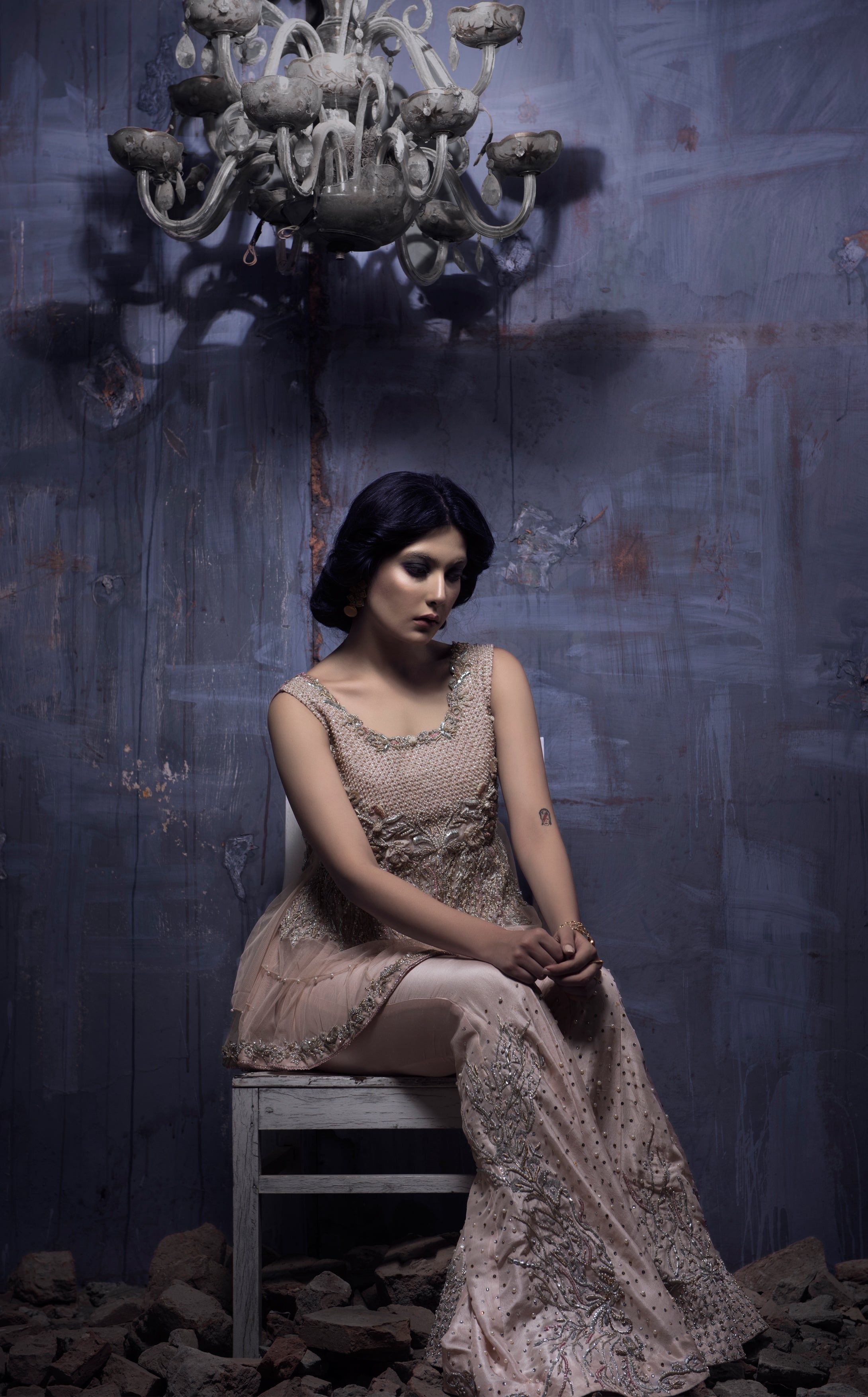 Pakistani Blush Pink Embellished Silk-Blend Peplum (2-Piece) - Image 3