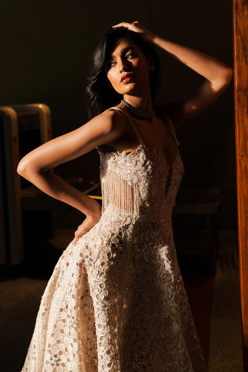 Pakistani Powder Pink Embellished Brocade Pishwas (2-Piece) - Image 3