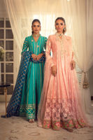 Peach Pink Chikankari Lorex Pishwas (3-Piece) - Image 6