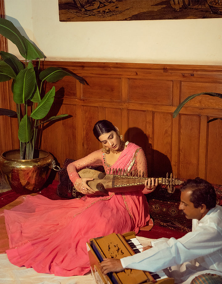 Coral Pink Sheesha Embroidered Georgette Pishwas (3-Piece) - Image 6