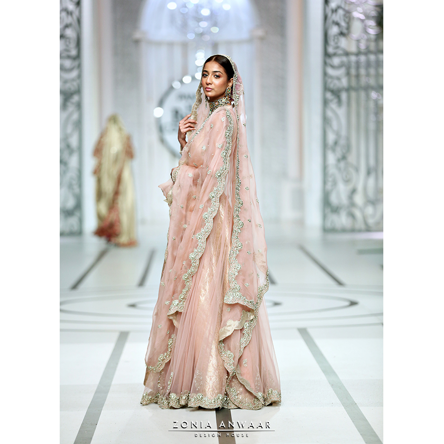 Blush Pink Hand-Embellished Jamawar & Tulle Pishwas (3-Piece) - Image 3
