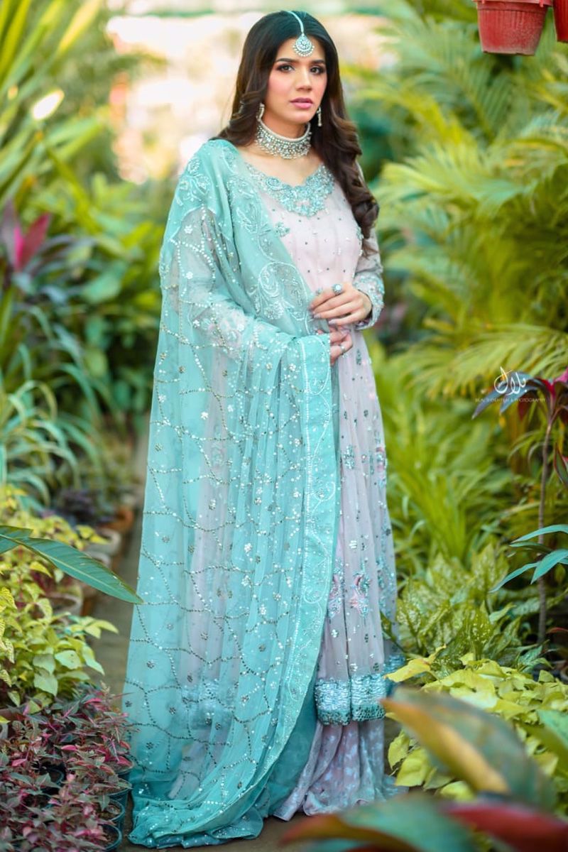 Tea Rose Pink Kamdani Net Pishwas (3-Piece) - Image 2