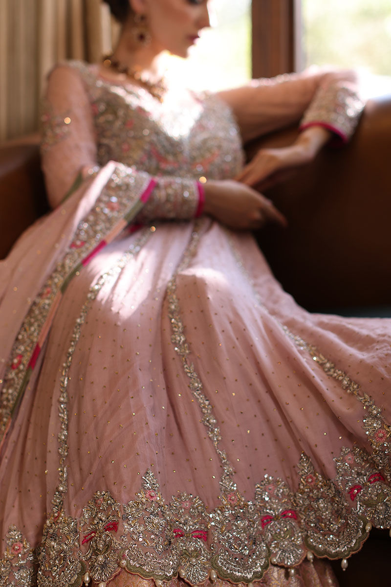 Lilac Pink Mukaish Kaamdani Net Pishwas (3-Piece) - Image 5