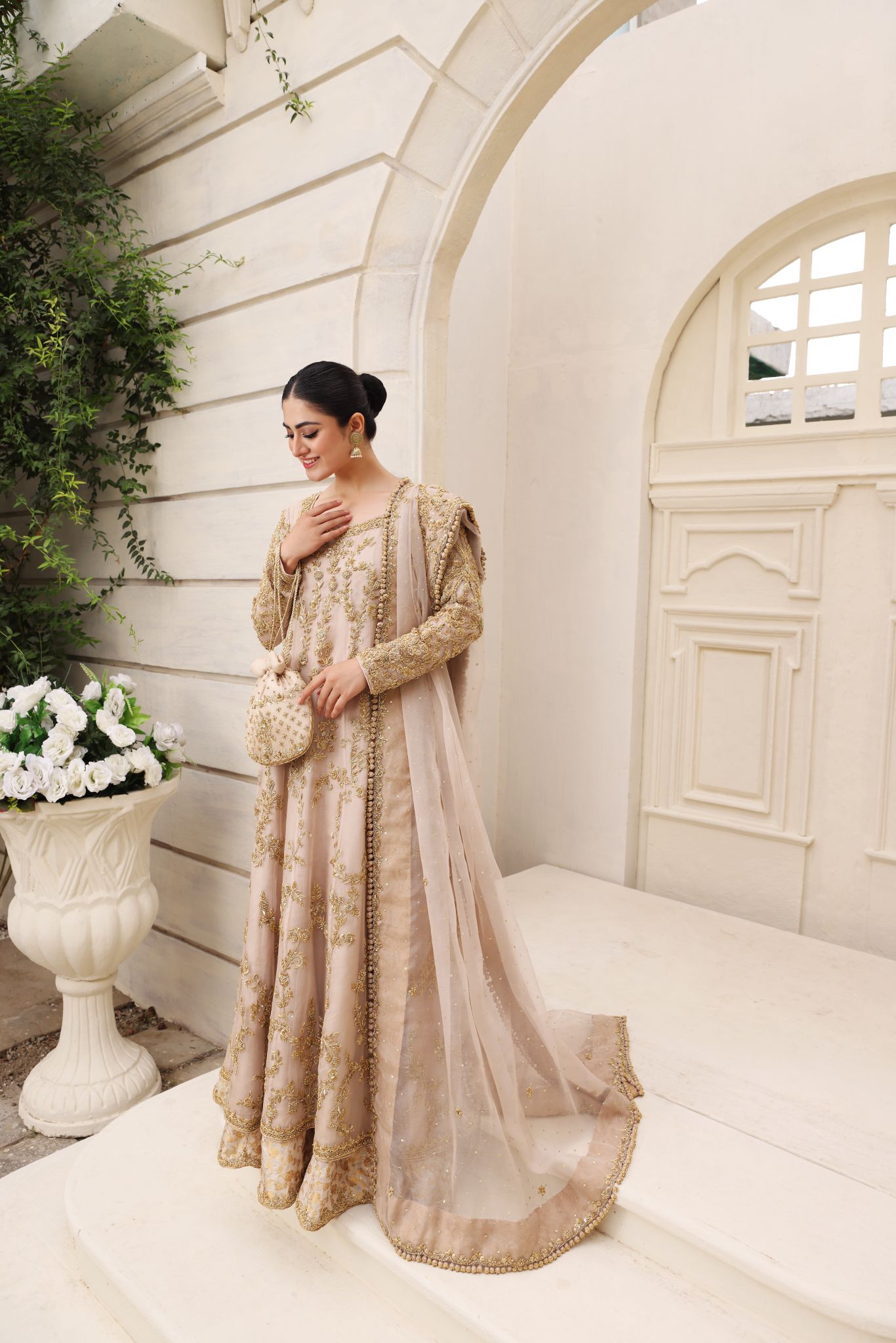 Blush Pink Gold Ada Work Organza Pishwas (3-Piece) - Image 3