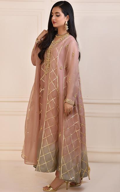 Pakistani Tea Pink Hand-Embellished Organza Pishwas (3-Piece) - Image 1