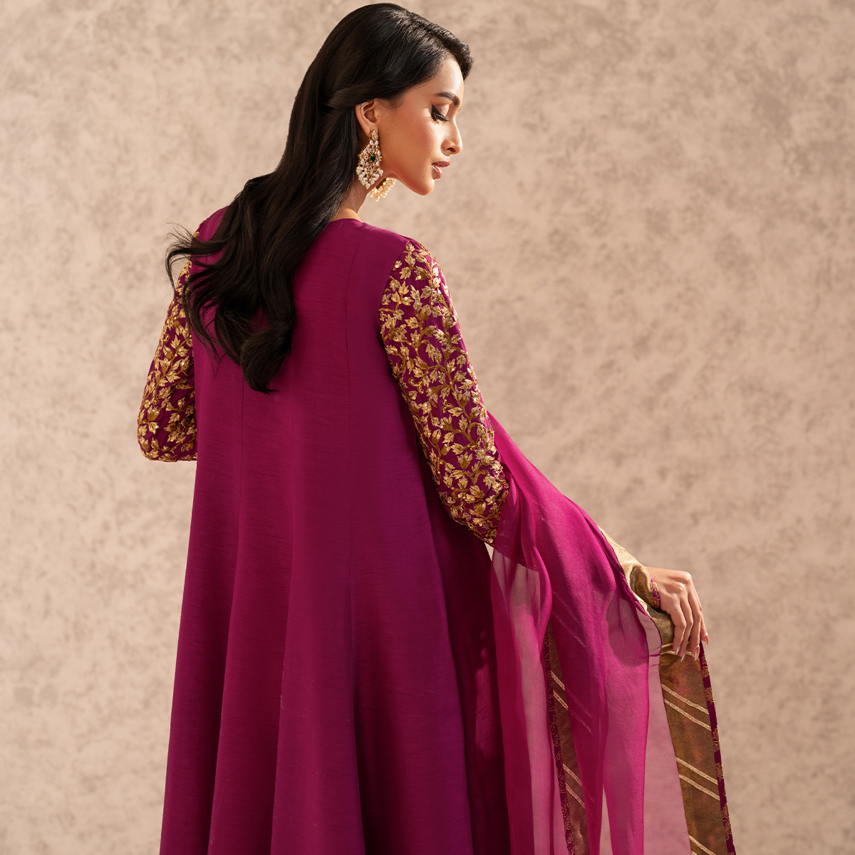 Pakistani Magenta Embroidered Korean Raw Silk Cropped Pishwas (4-Piece) - Image 6