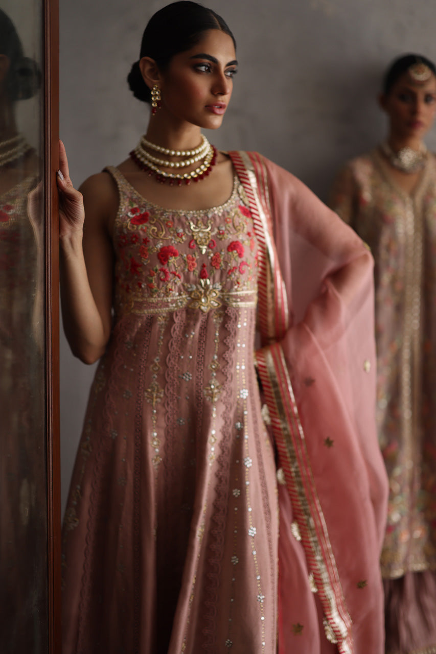 Pakistani Blush Pink Zardozi Raw Silk Pishwas (3-Piece) - Image 5