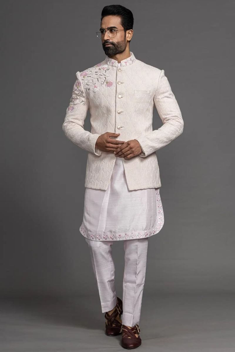 Creamy Pink Zardozi Jute Jodhpuri Suit (3-Piece) - Image 1