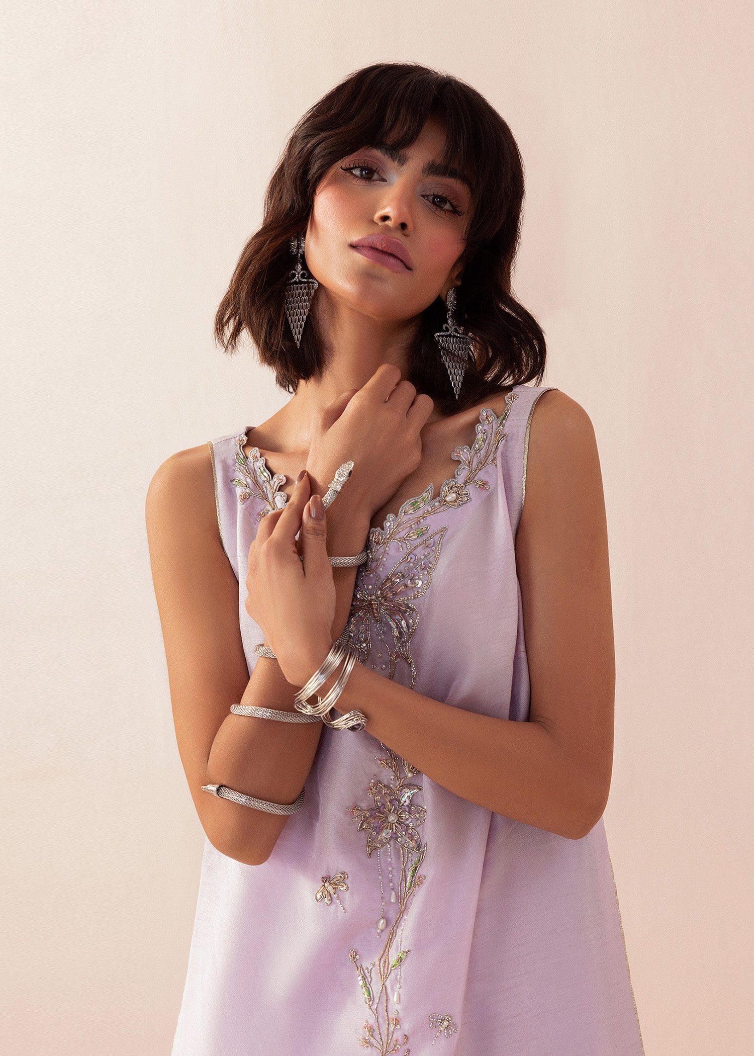 Mauve Embroidered Bamber Raw Silk Salwar Kameez (2-Piece) - Image 5