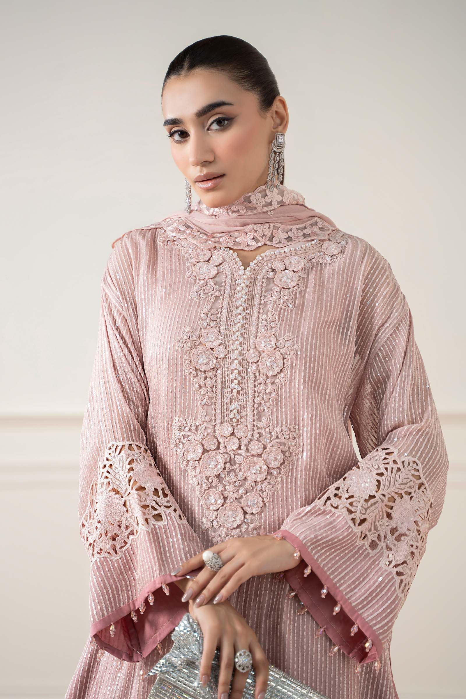 Pakistani Soft Pink Embroidered Chiffon Salwar Kameez (3-Piece) - Image 2