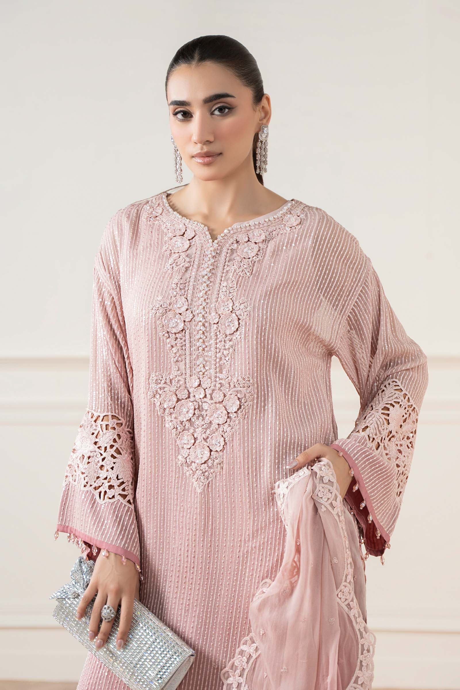 Pakistani Soft Pink Embroidered Chiffon Salwar Kameez (3-Piece) - Image 3