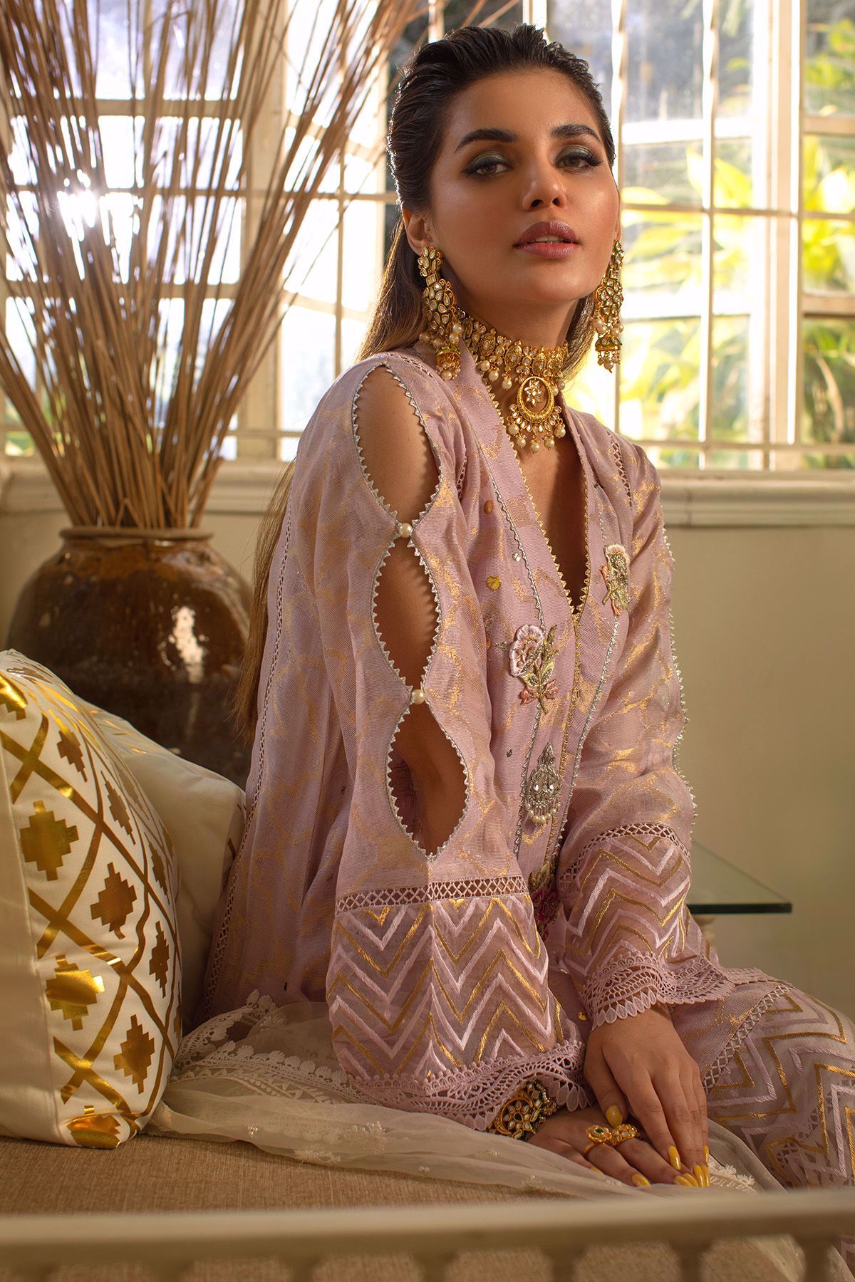 Pakistani Mauve Kaamdani Silk Thread Chiffon Kameez (3-Piece) - Image 9