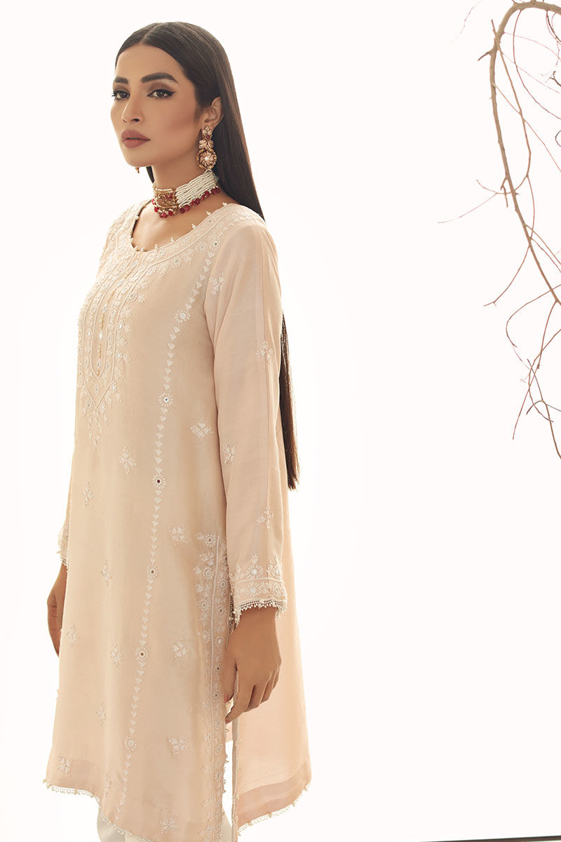 Pakistani Peach Pink Hand-Embroidered Cotton Salwar Kameez (3-Piece) - Image 3
