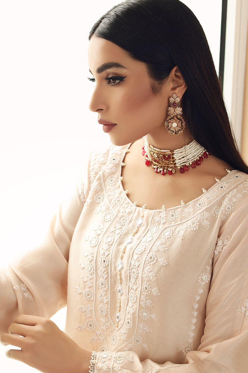 Pakistani Peach Pink Hand-Embroidered Cotton Salwar Kameez (3-Piece) - Image 6