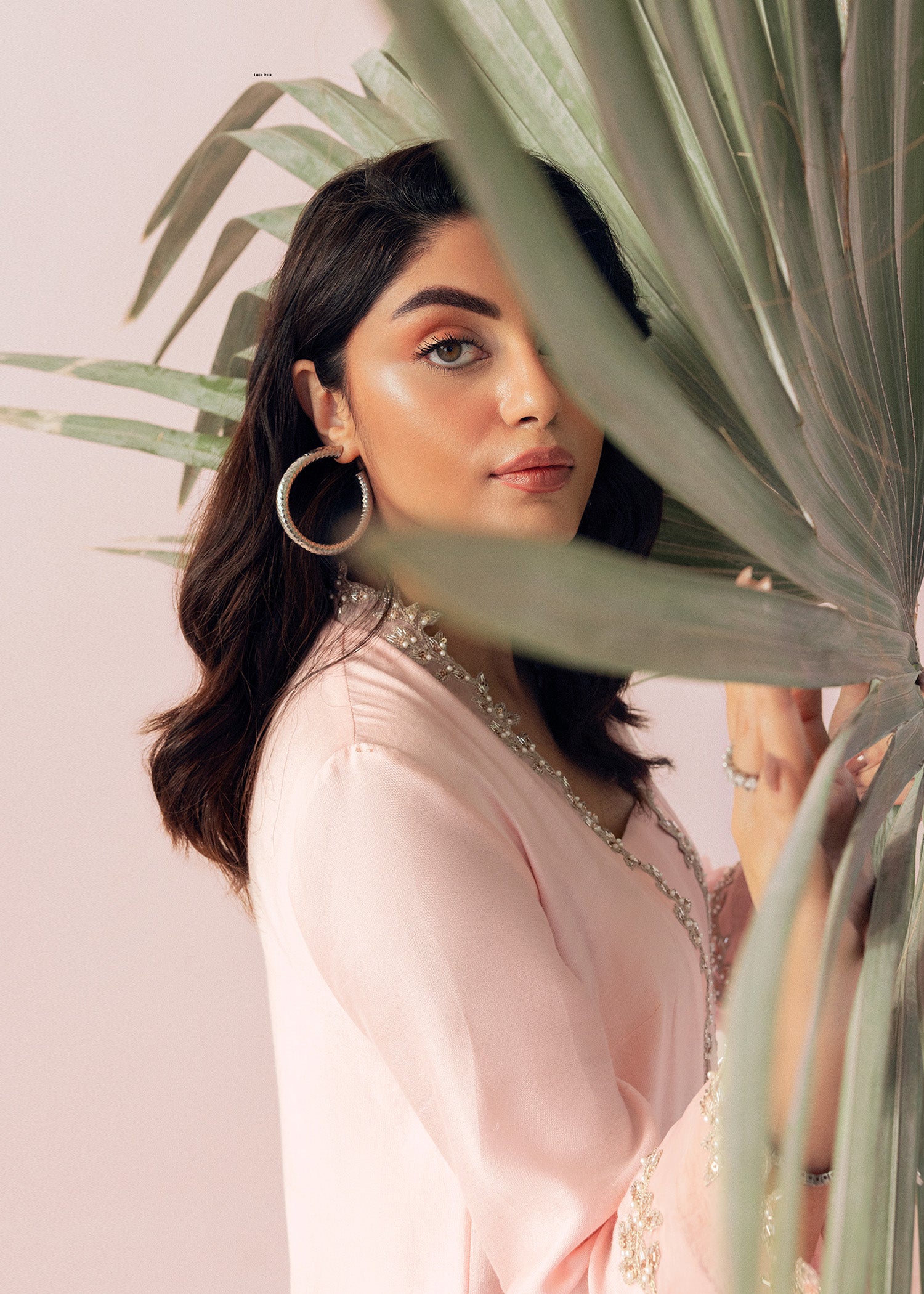 Soft Oyster Pink Hand-Embroidered Cotton Net Salwar Kameez (3-Piece) - Image 9