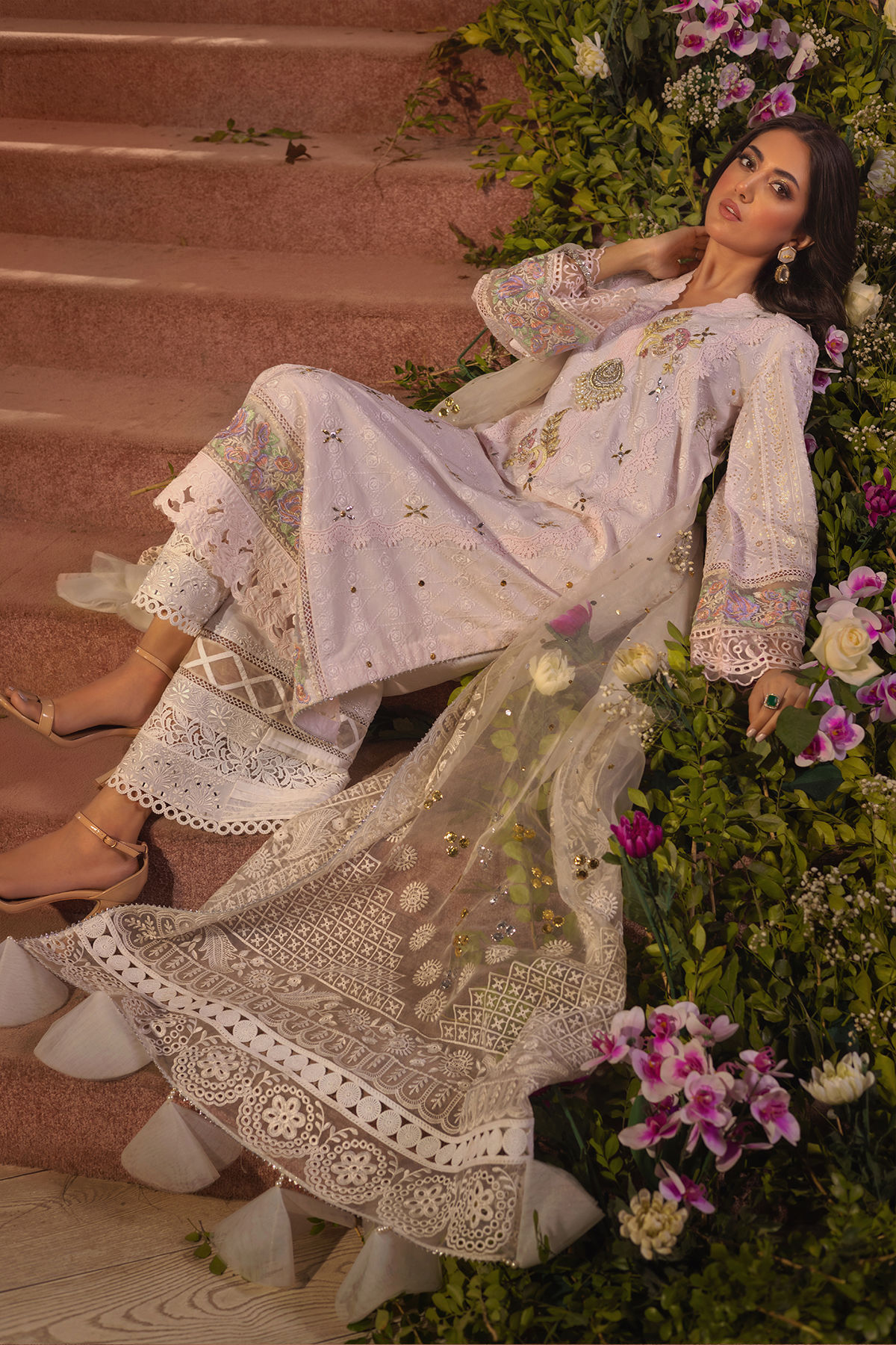 Pakistani Pink Kaamdani Zardozi Cotton Net Salwar Kameez (3-Piece) - Image 3