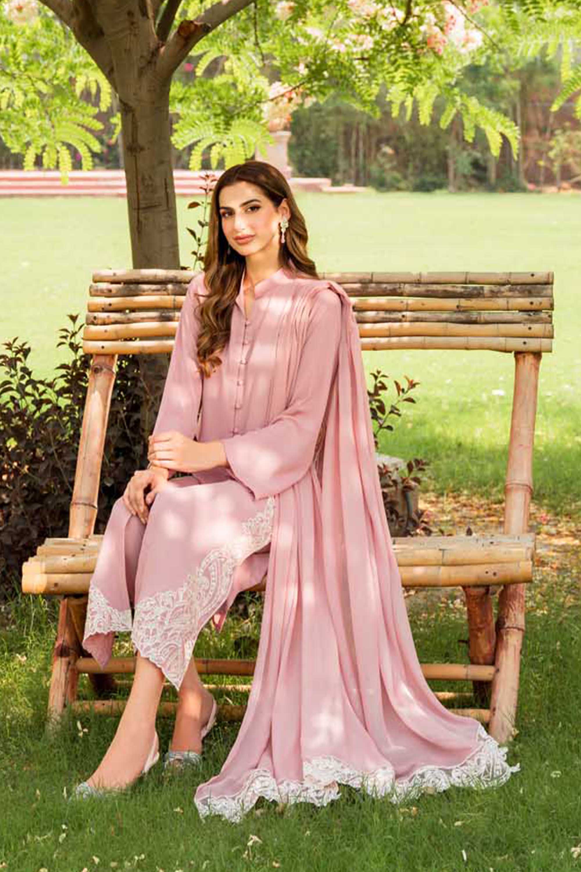 Pakistani Tea Pink Embroidered Georgette Chiffon Salwar Kameez (3-Piece) - Image 2