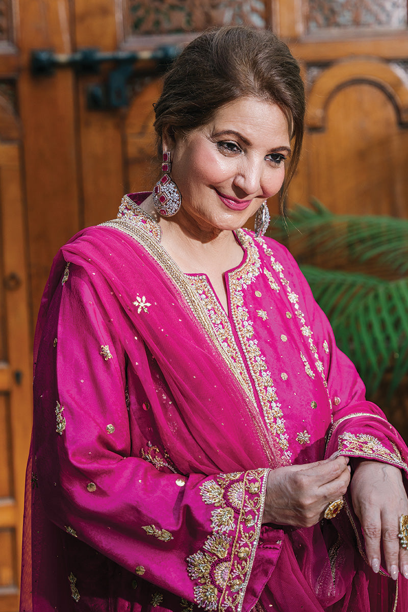 Magenta Zardozi Kamdani Jamawar Kurta Set (3-Piece) - Image 6