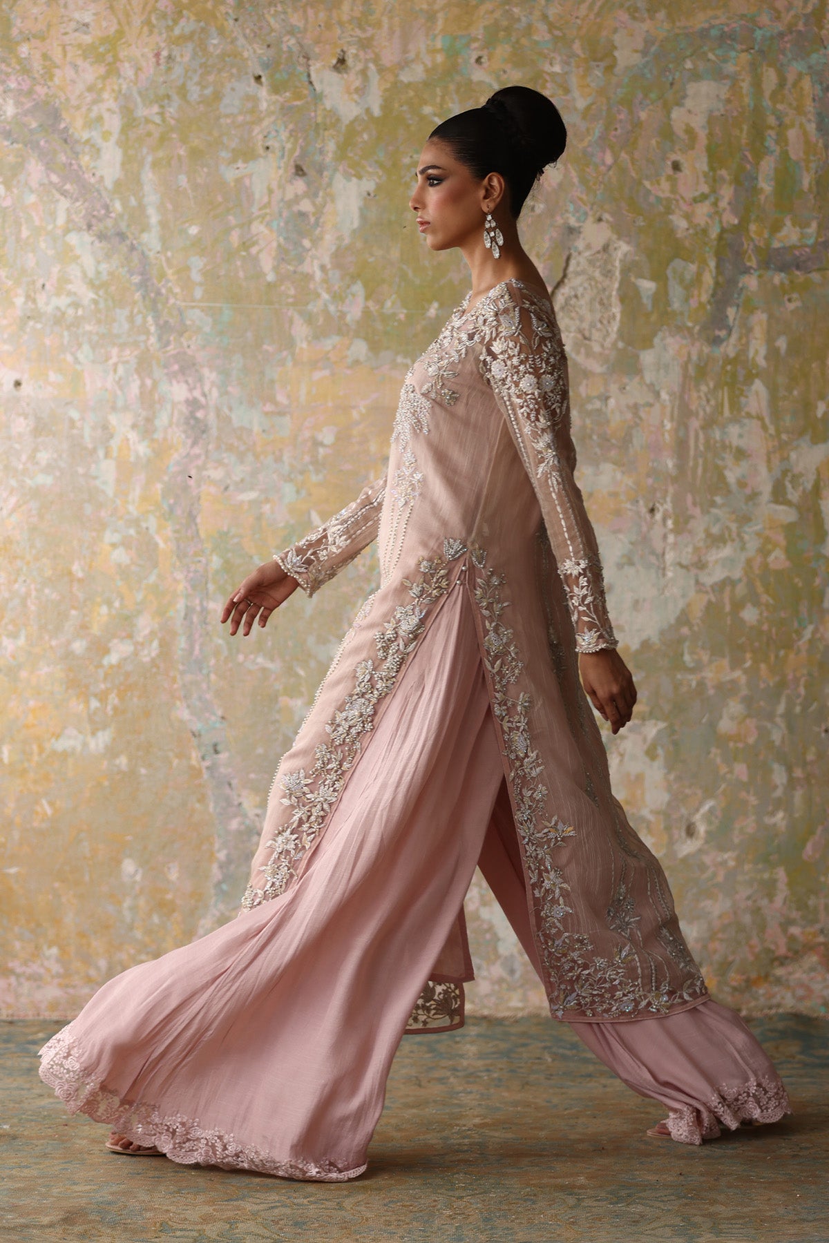 Pakistani Blush Pink Embellished Khaadi Net & Silk Salwar Kameez (2-Piece) - Image 2