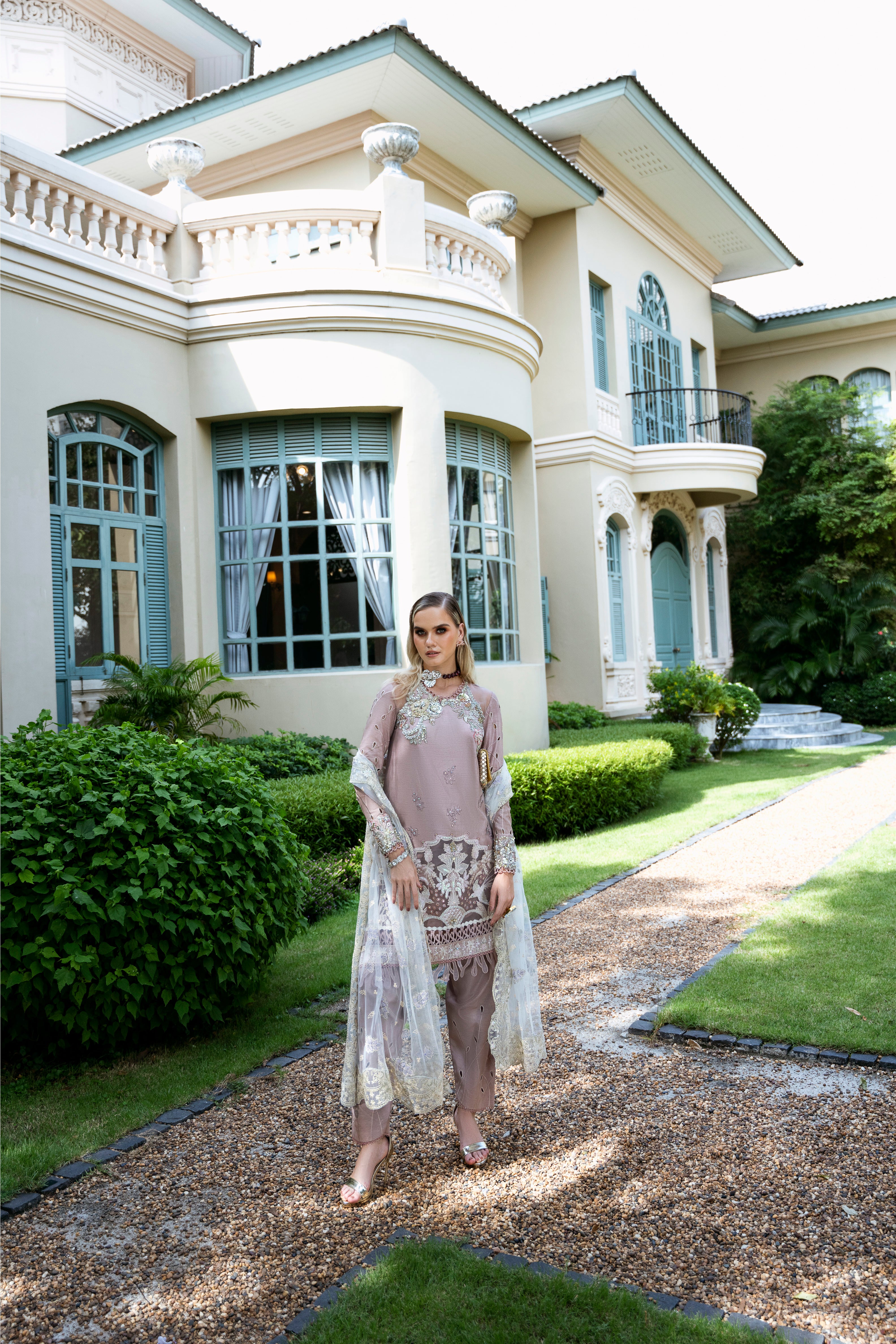 Pakistani Dusty Mauve Embroidered Korean Raw Silk Salwar Kameez (3-Piece) - Image 4