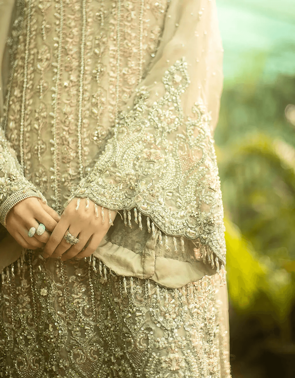 Pakistani Dusty Pink Embroidered Net Salwar Kameez (3-Piece) - Image 3