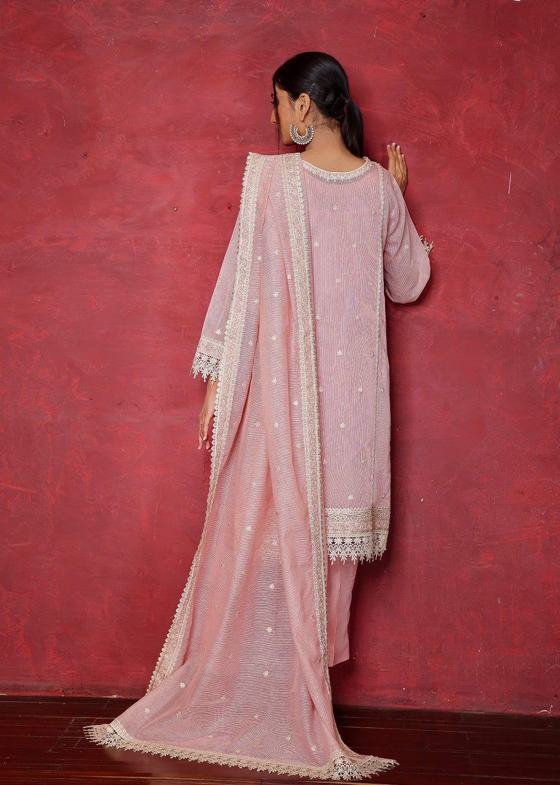 Pakistani Blush Pink Chikan Embroidered Organza Net Kurta (3-Piece) - Image 3