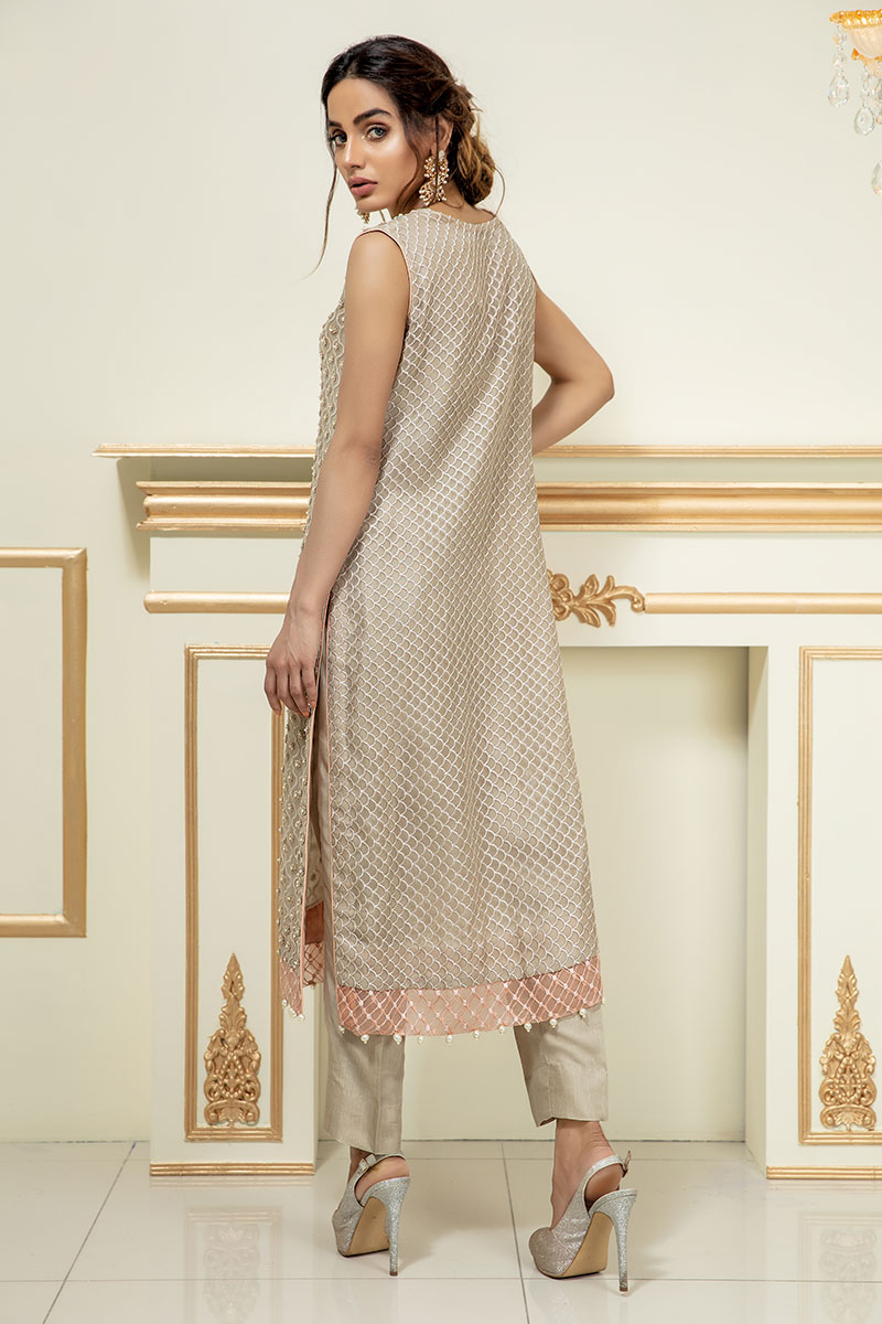 Pakistani Light Blush Dabka & Pearl Organza Salwar Kameez (3-Piece) - Image 3