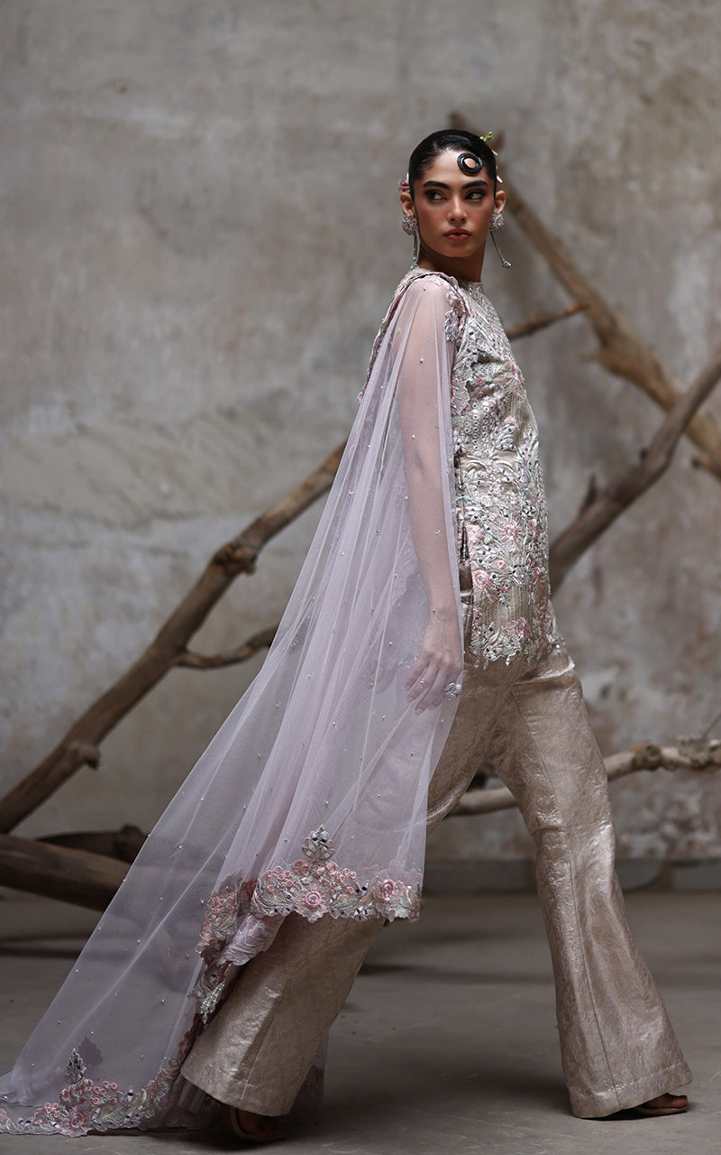 Soft Pink Embroidered Organza Salwar Kameez (3-Piece) - Image 4