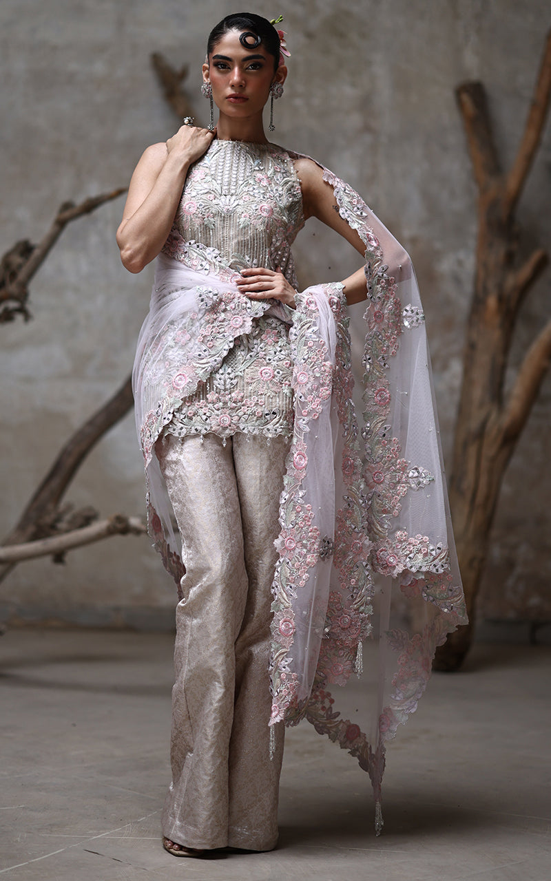 Soft Pink Embroidered Organza Salwar Kameez (3-Piece) - Image 5