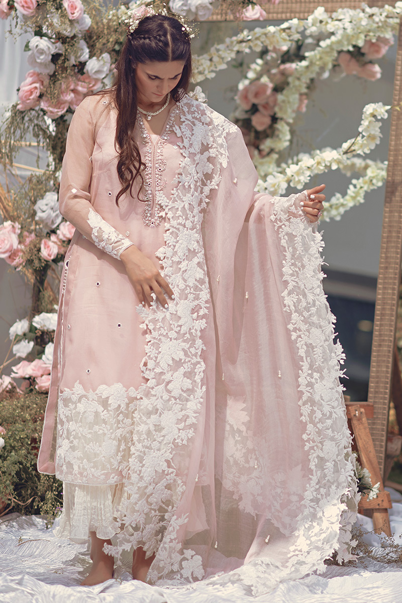Blush Pink Sheesha Embroidered Pure Organza Kurta (3-Piece) - Image 1