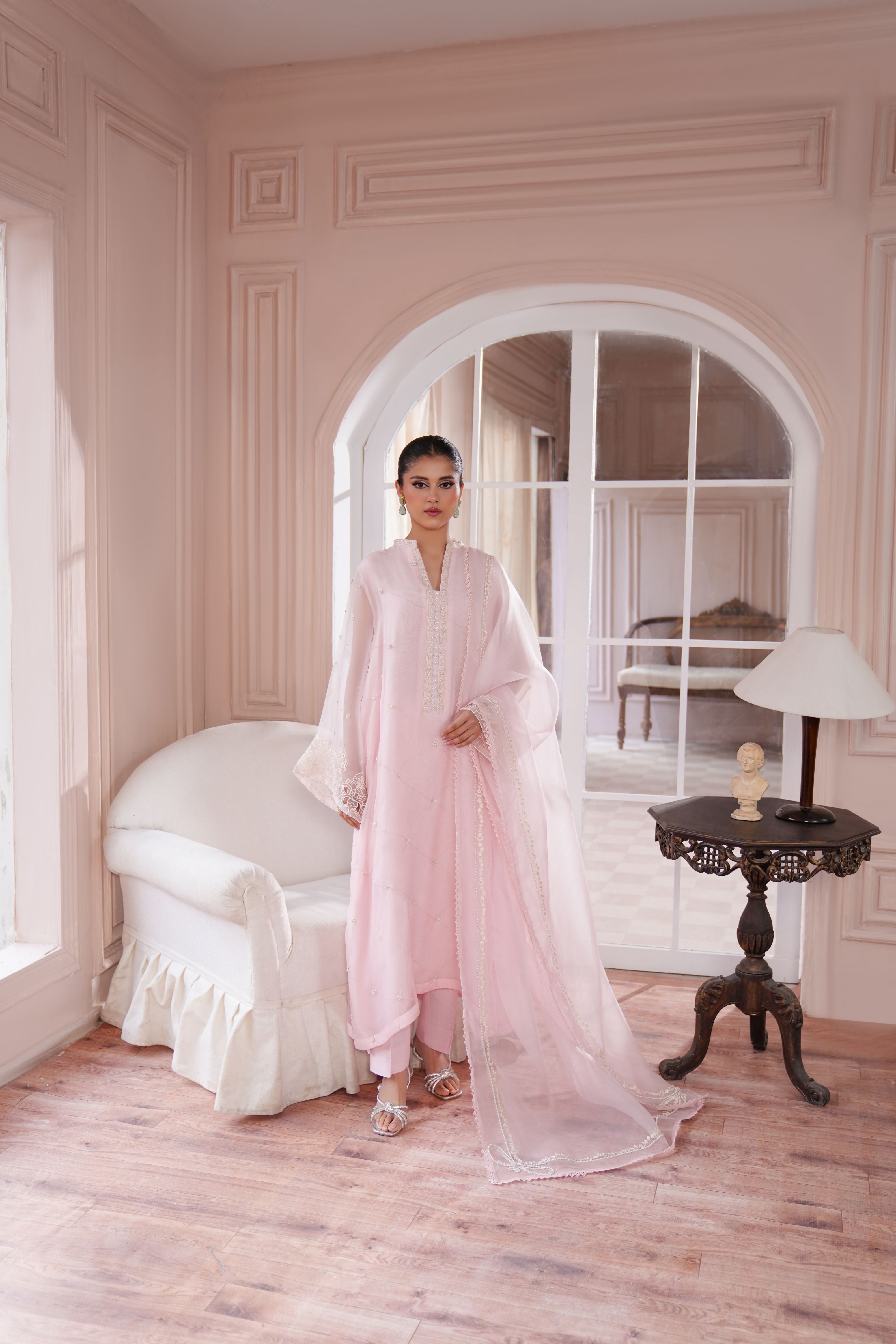 Tea Pink Embroidered Pure Organza Salwar Kameez (3-Piece) - Image 1