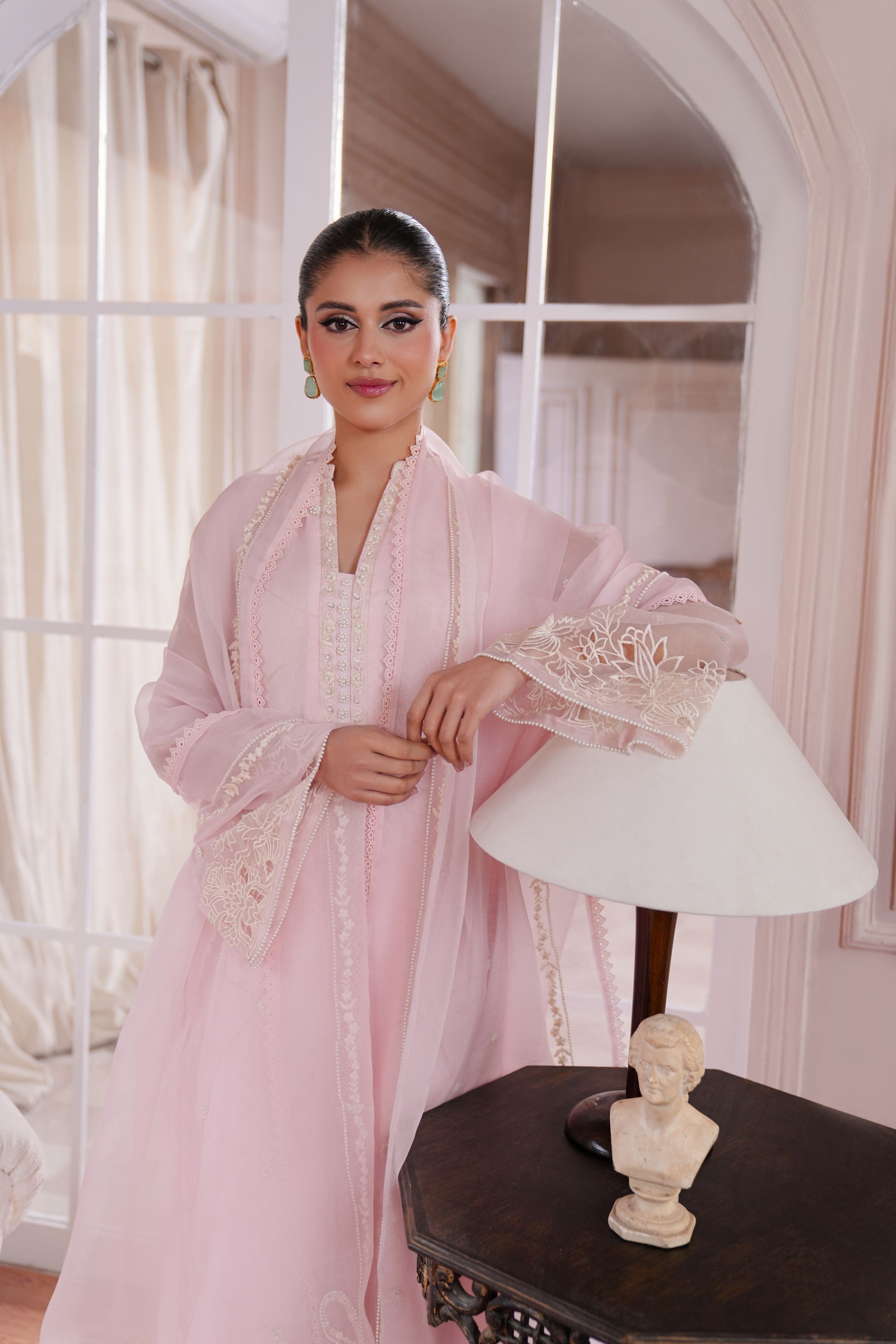 Tea Pink Embroidered Pure Organza Salwar Kameez (3-Piece) - Image 2