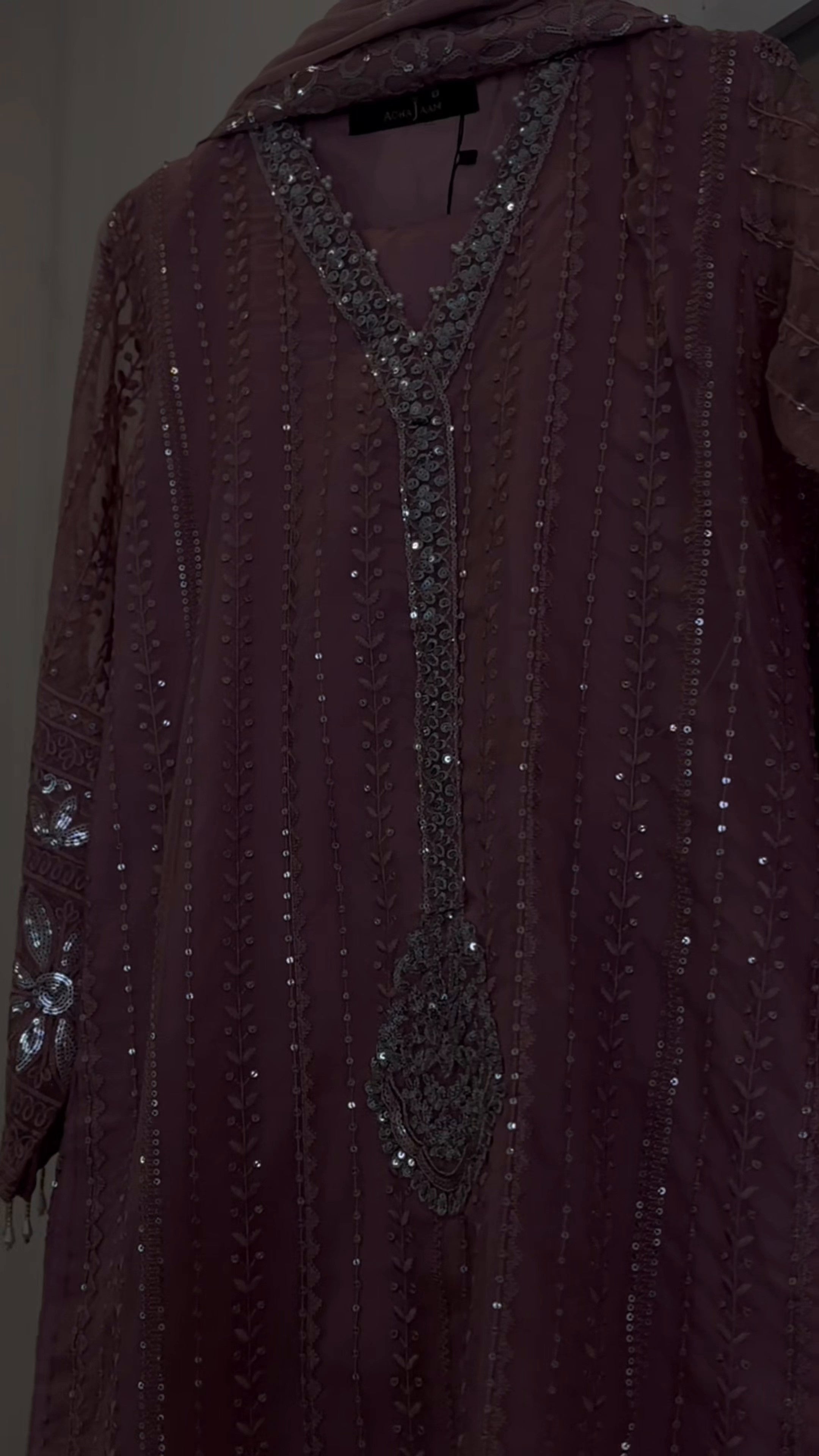 Pakistani Tea Rose Pink Embroidered Organza & Chiffon Kurta (3-Piece) - Image 10