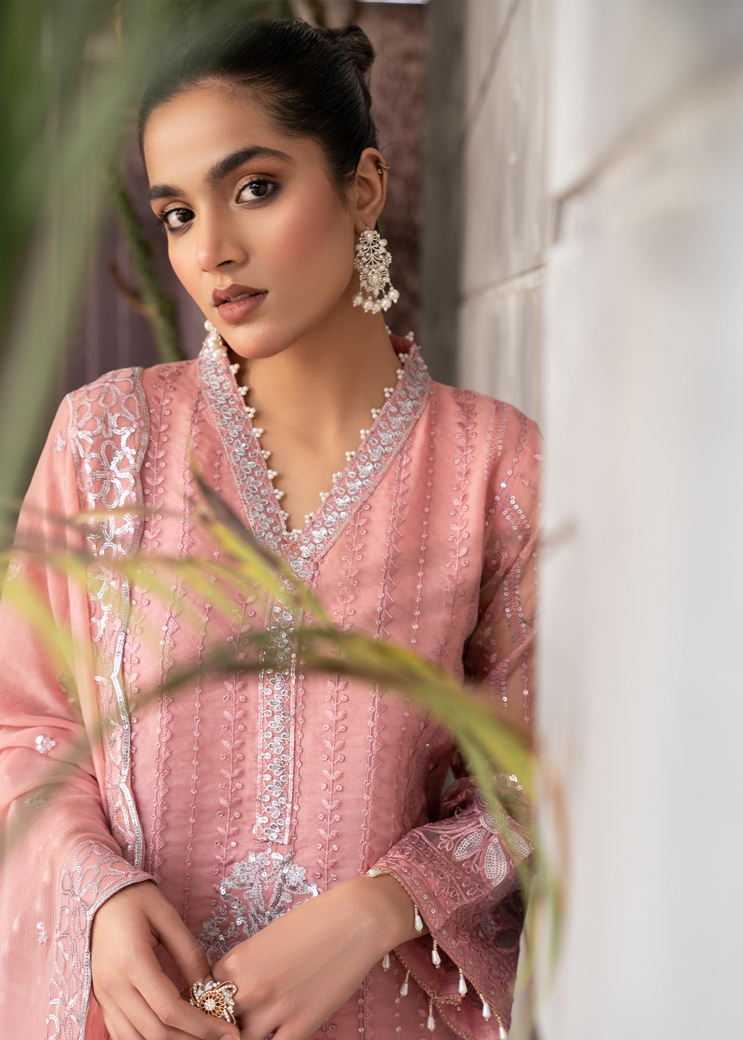 Pakistani Tea Rose Pink Embroidered Organza & Chiffon Kurta (3-Piece) - Image 8