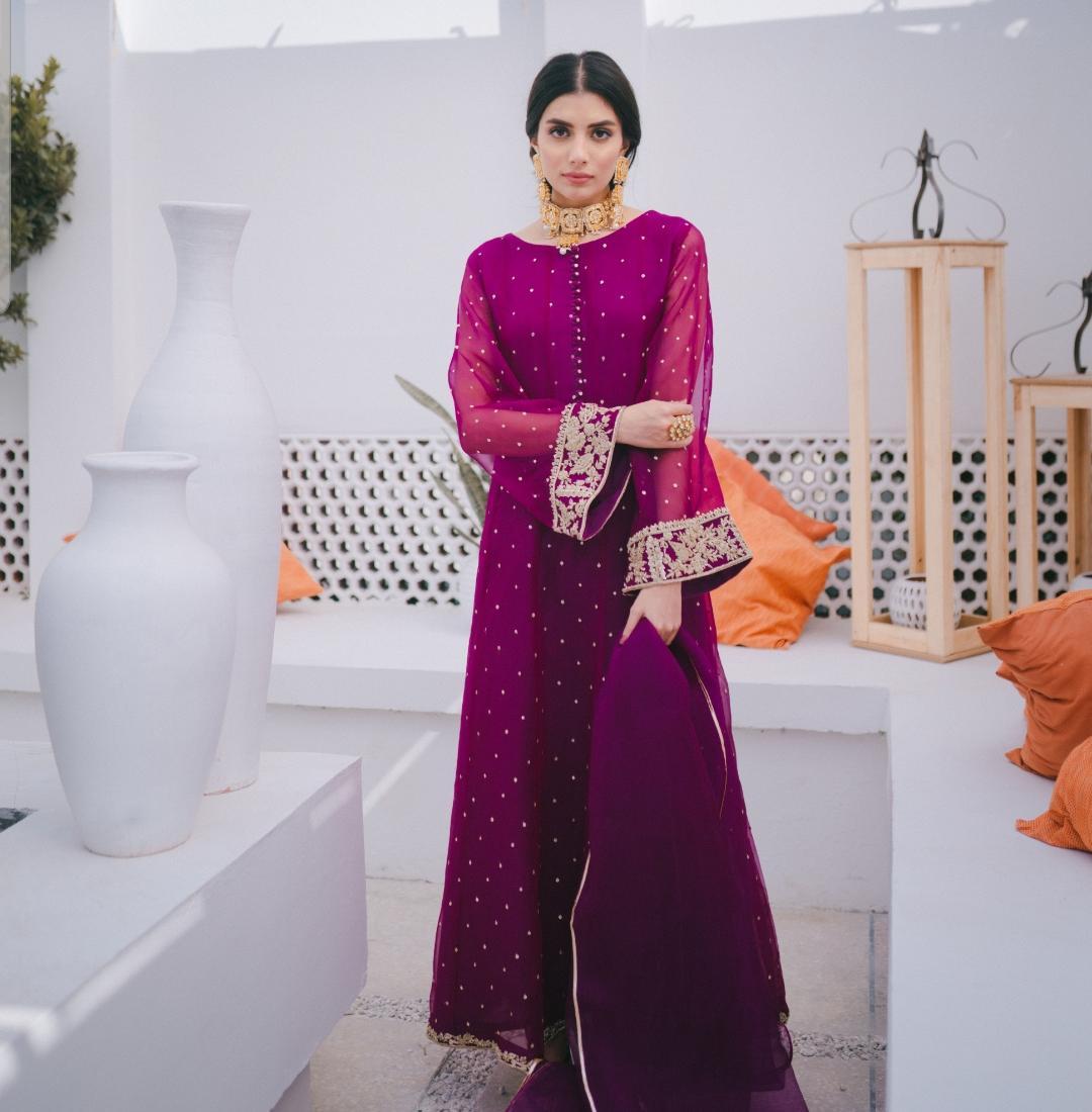 Pakistani Magenta Embellished Pure Organza Salwar Kameez (3-Piece) - Image 2