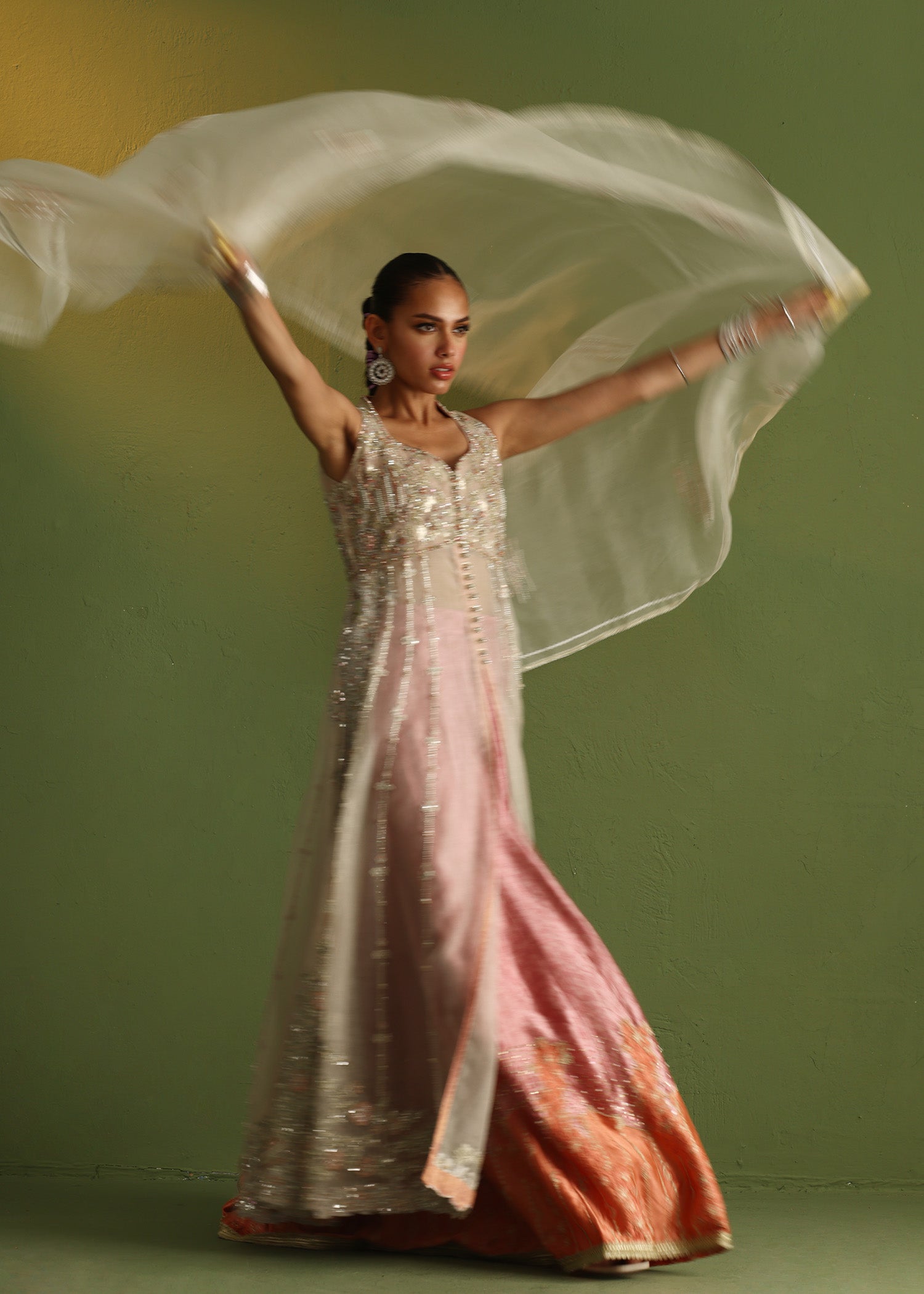 Pink Zardozi Embroidered Pure Organza Salwar Kameez (3-Piece) - Image 10