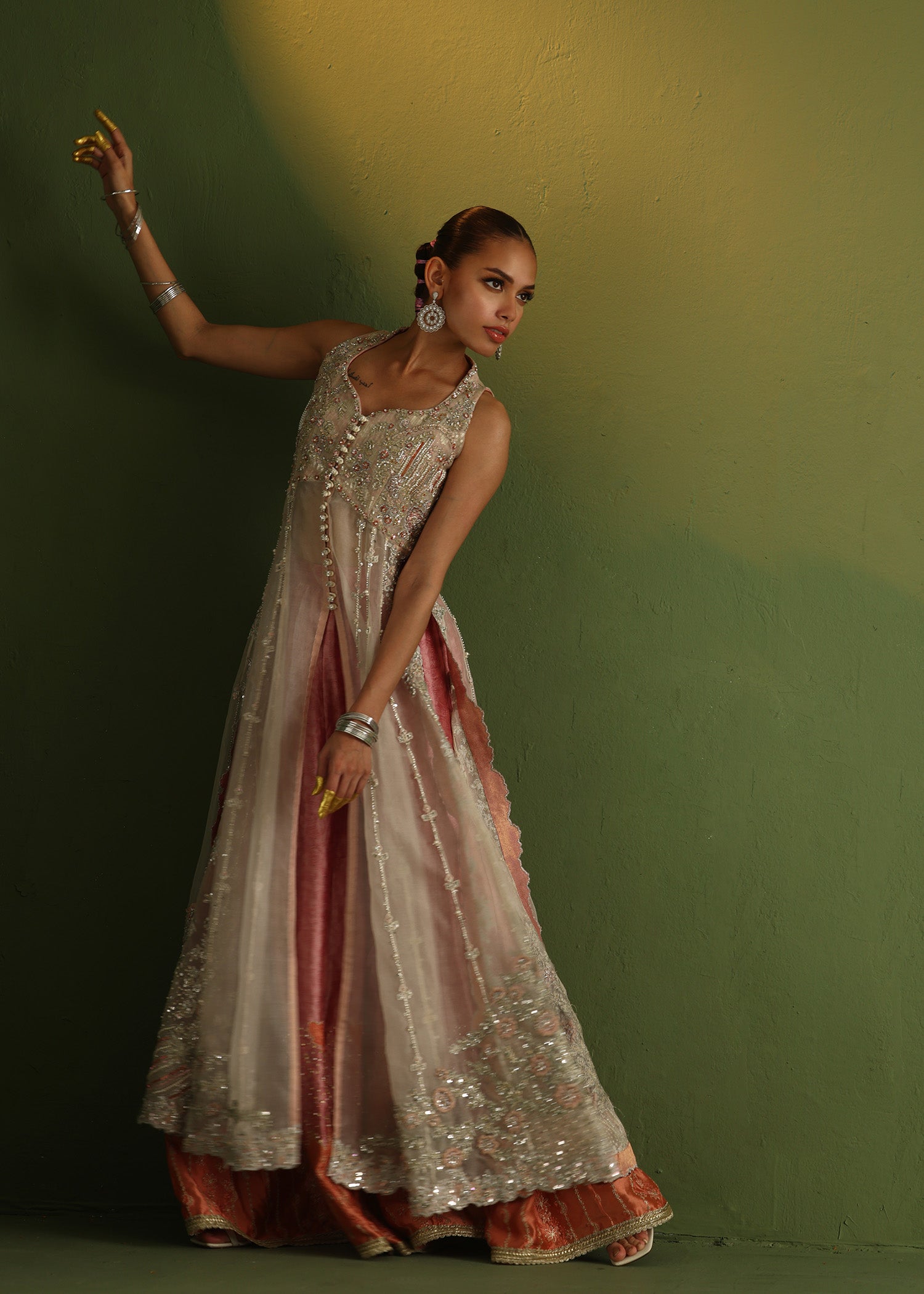 Pink Zardozi Embroidered Pure Organza Salwar Kameez (3-Piece) - Image 8