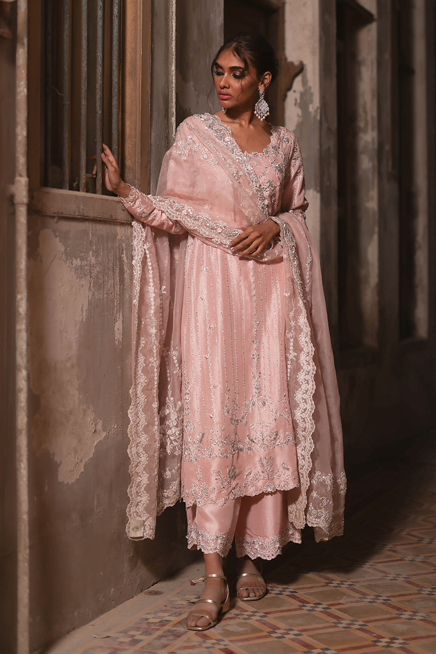Pakistani Pastel Pink 3D Hand-Embroidered Raw Silk Salwar Kameez (3-Piece) - Image 8