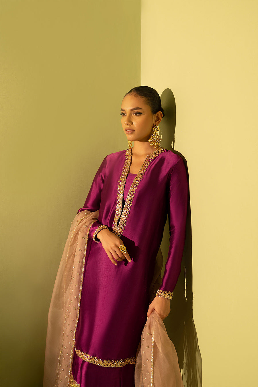Magenta Zardozi Gota Raw Silk Kurta Set (3-Piece) - Image 3