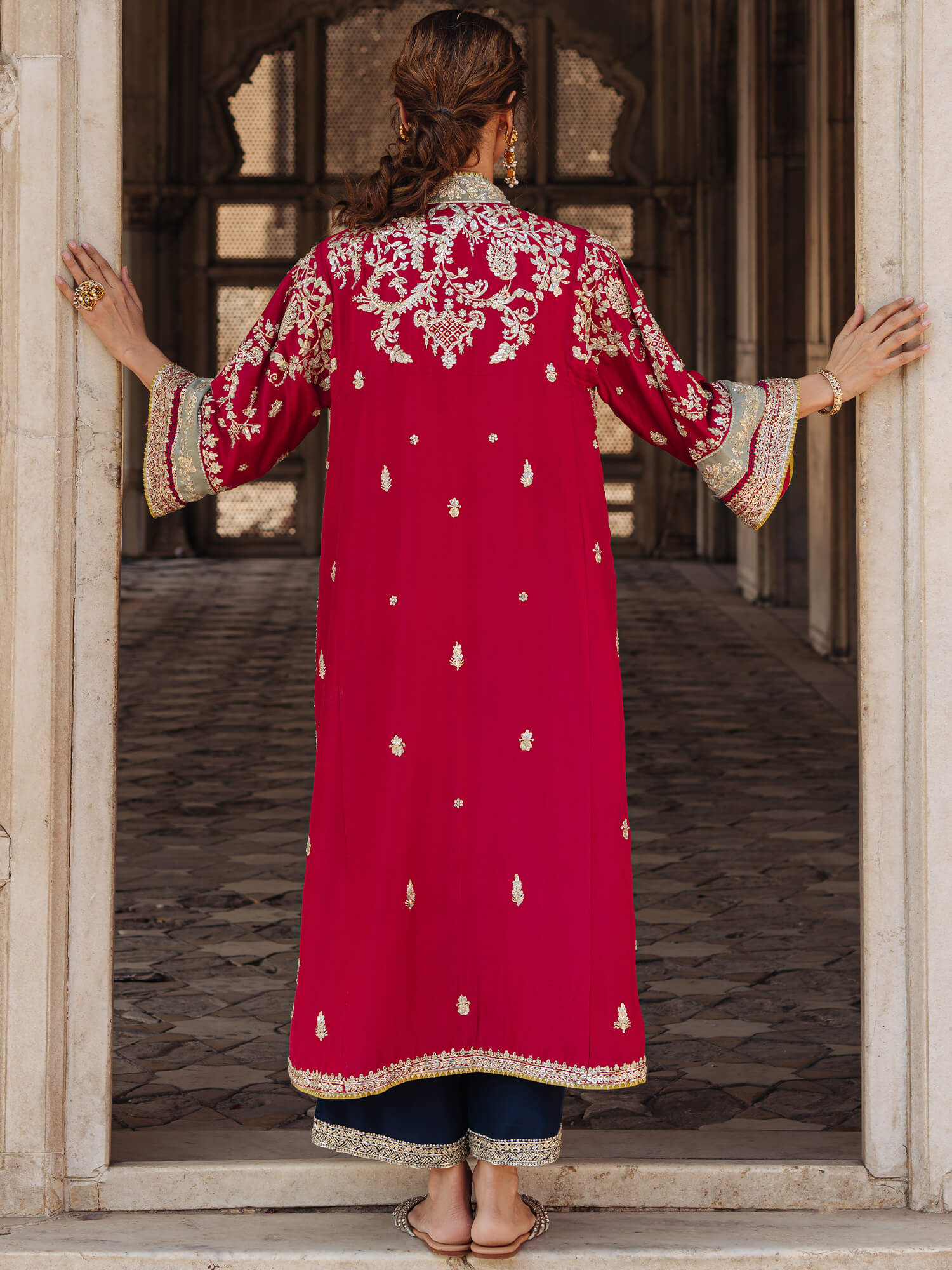 Pakistani Rani Pink Embroidered Raw Silk Chogha Set (2-Piece) - Image 3