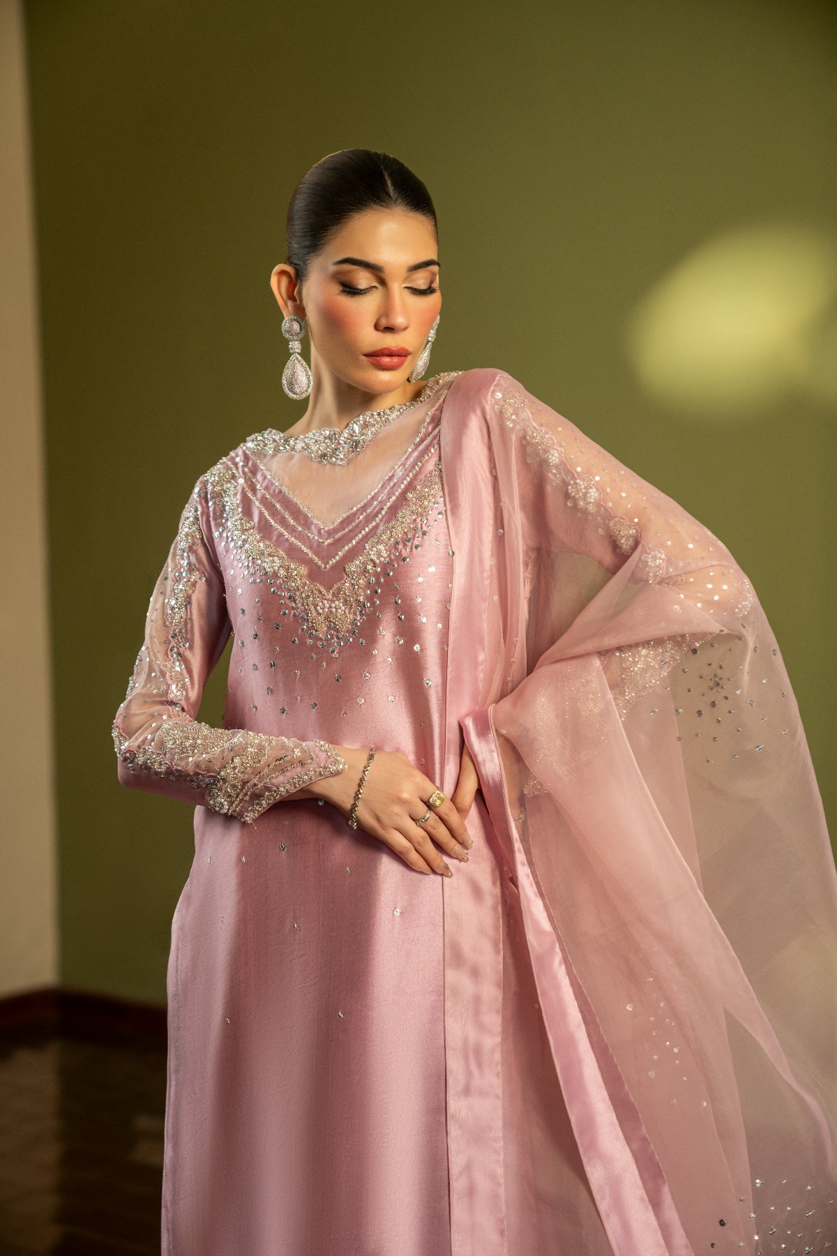 Tea Pink Embroidered Sheesha Silk Salwar Kameez (3-Piece) - Image 3